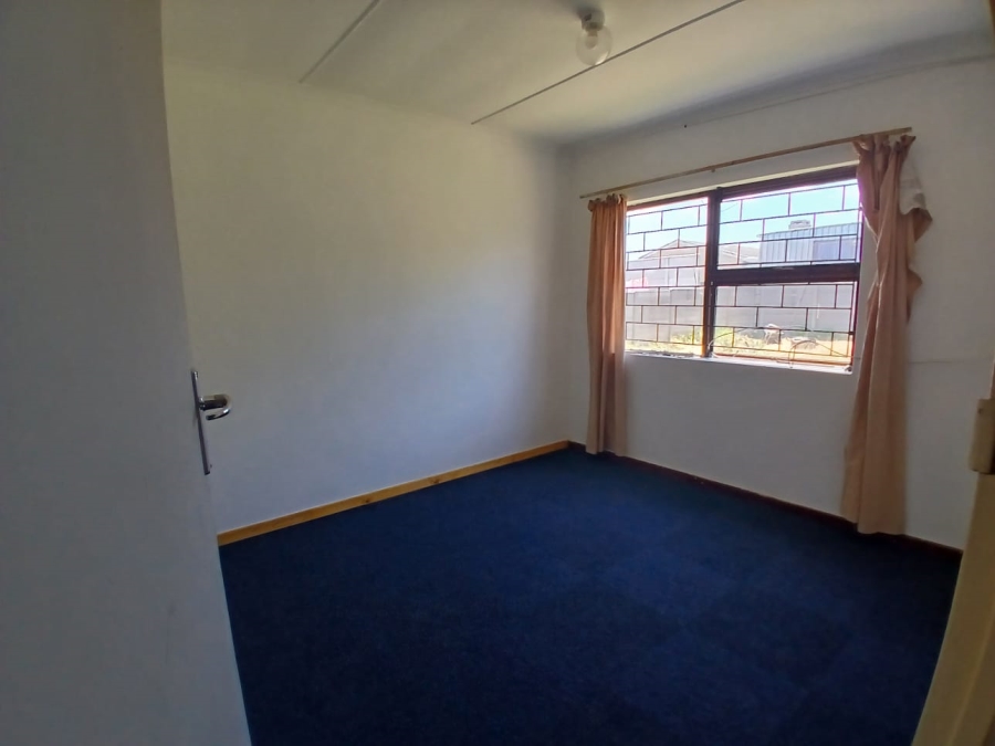 3 Bedroom Property for Sale in Silversands Western Cape